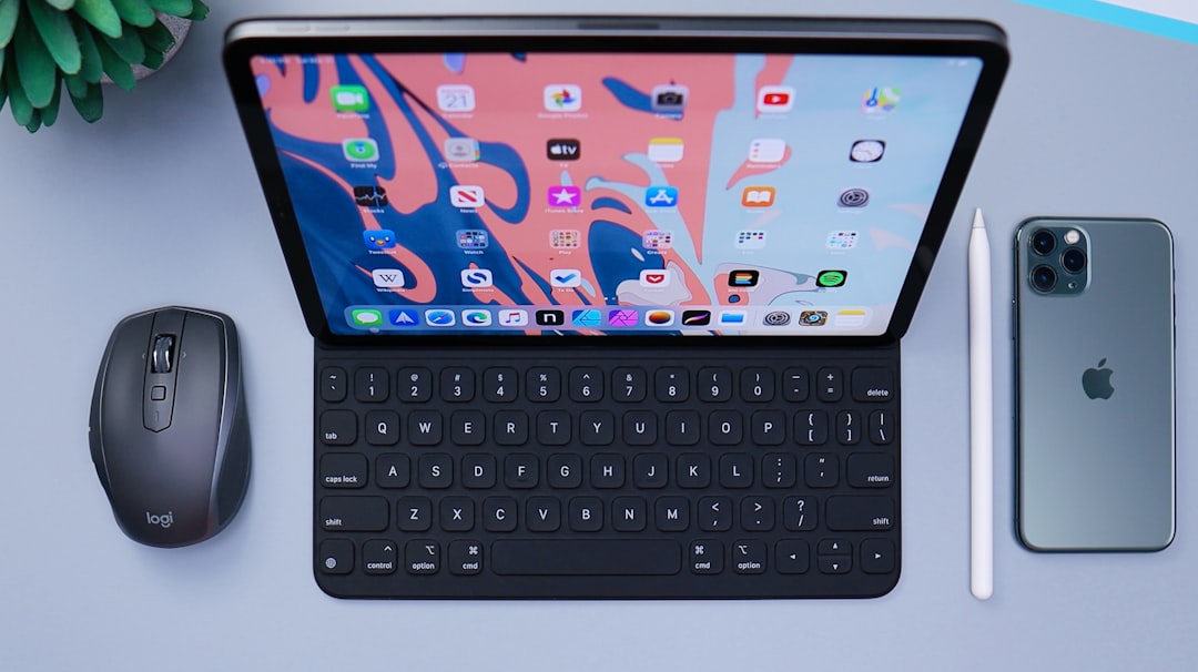 Multi device keyboard laptop tablet setup