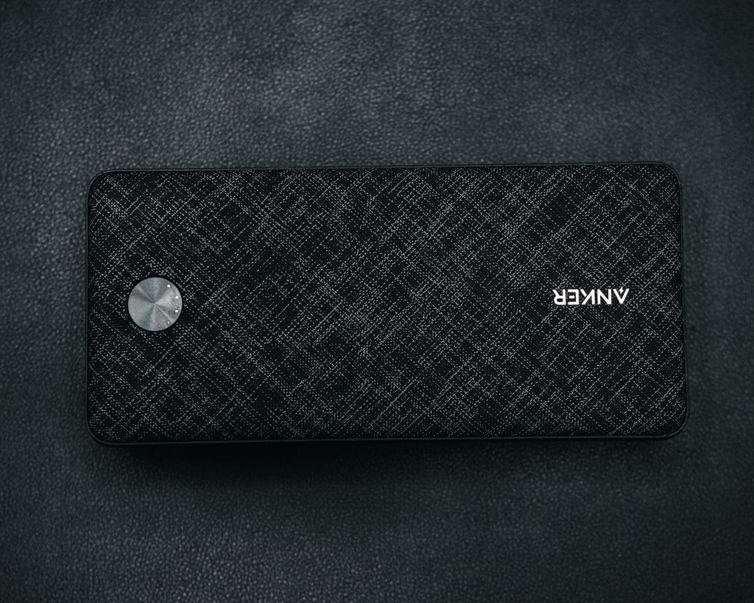 Power bank connected to device