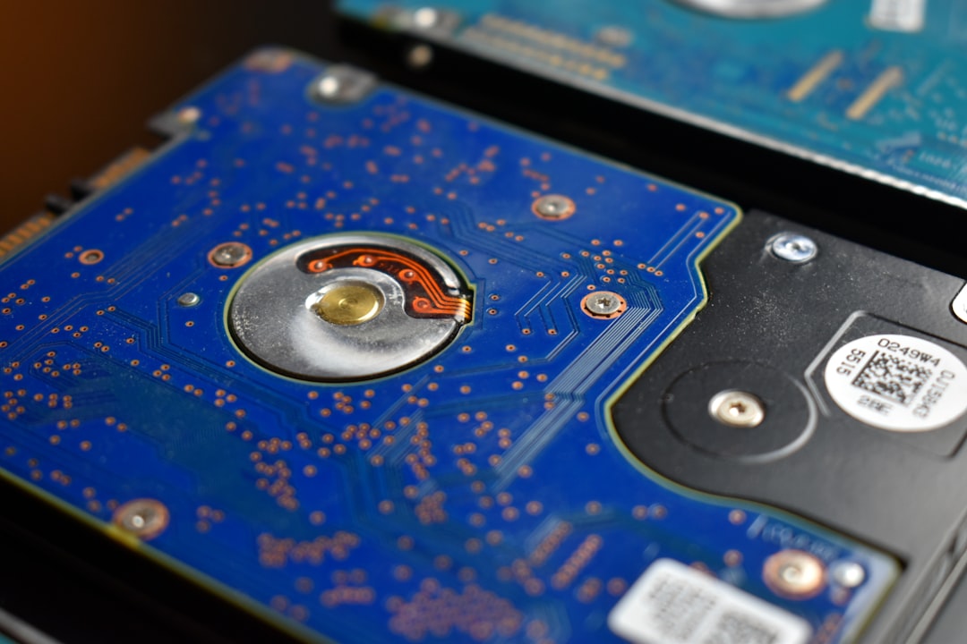 Hard drive disk storage comparison for portable SSD testing