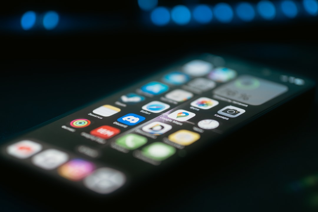 Phone screen with multitasking apps