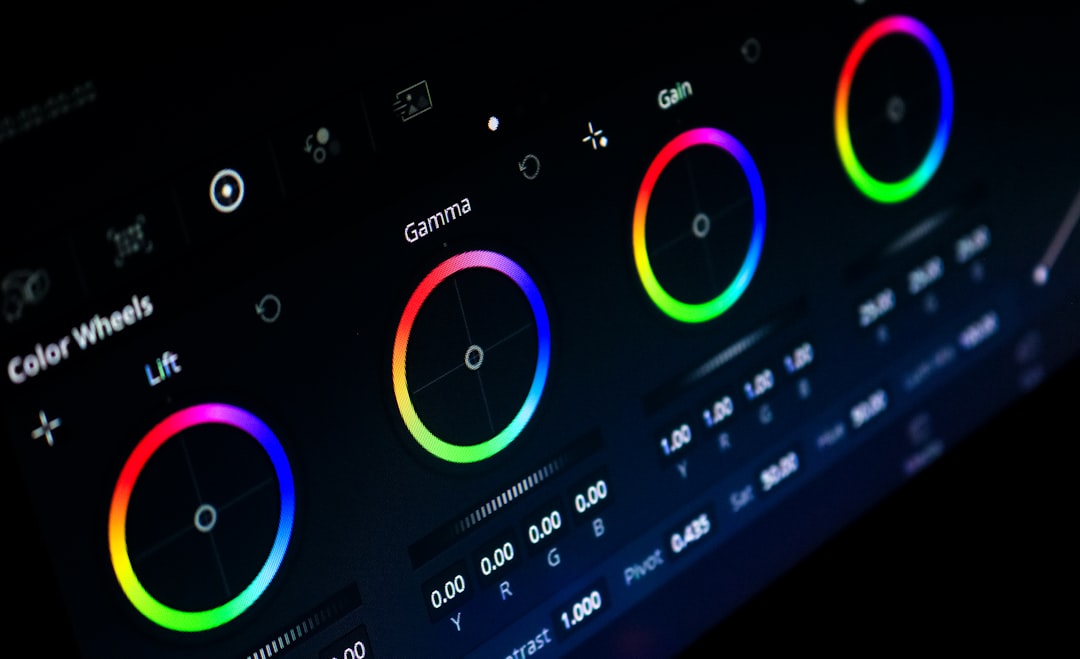 Color accurate monitor calibration