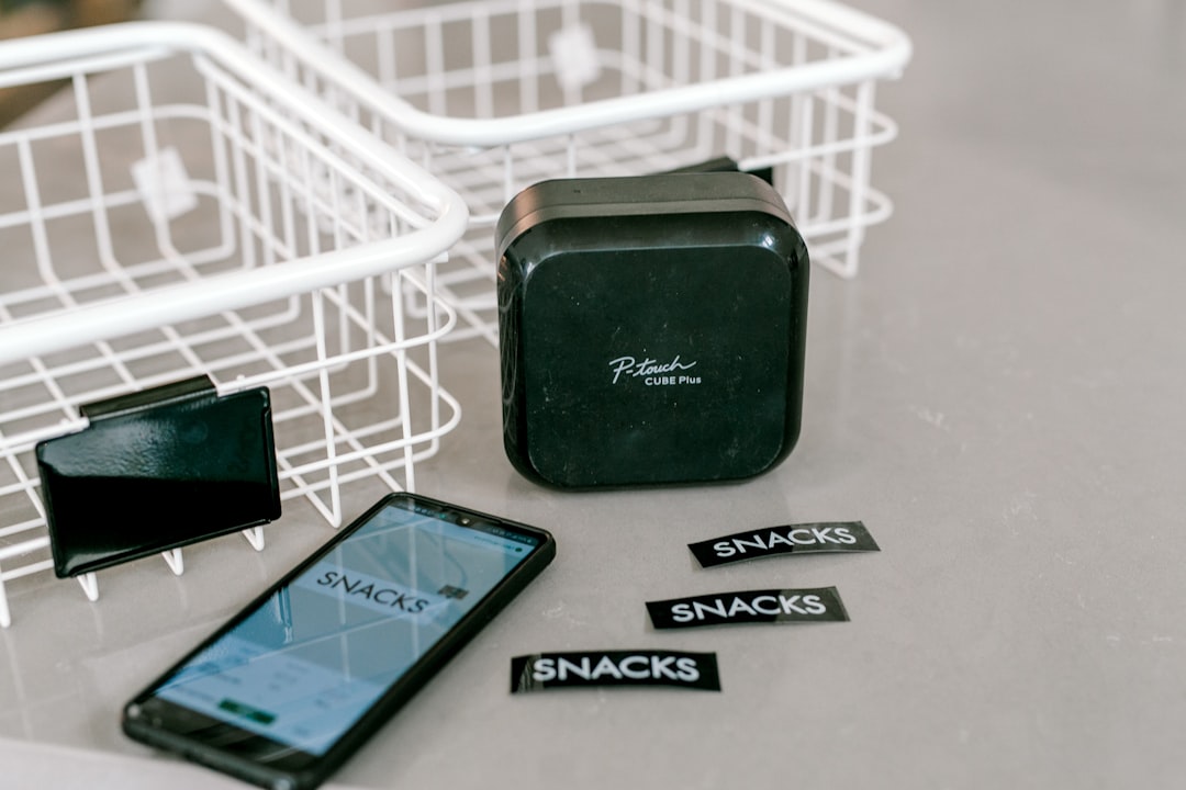 Label maker printer device