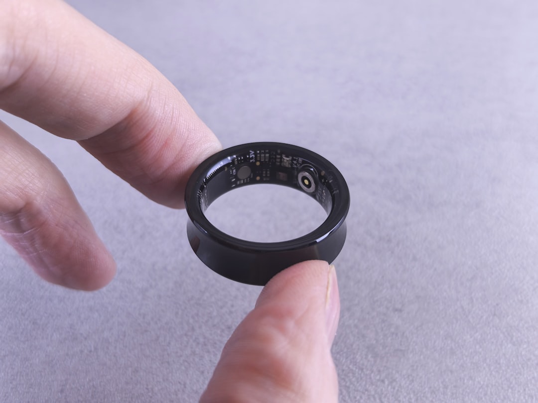 Smart ring sizing kit with multiple sizes