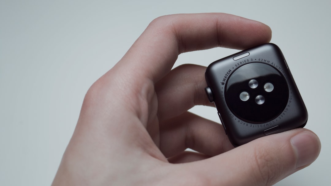 Wearable tech pendant recorder device